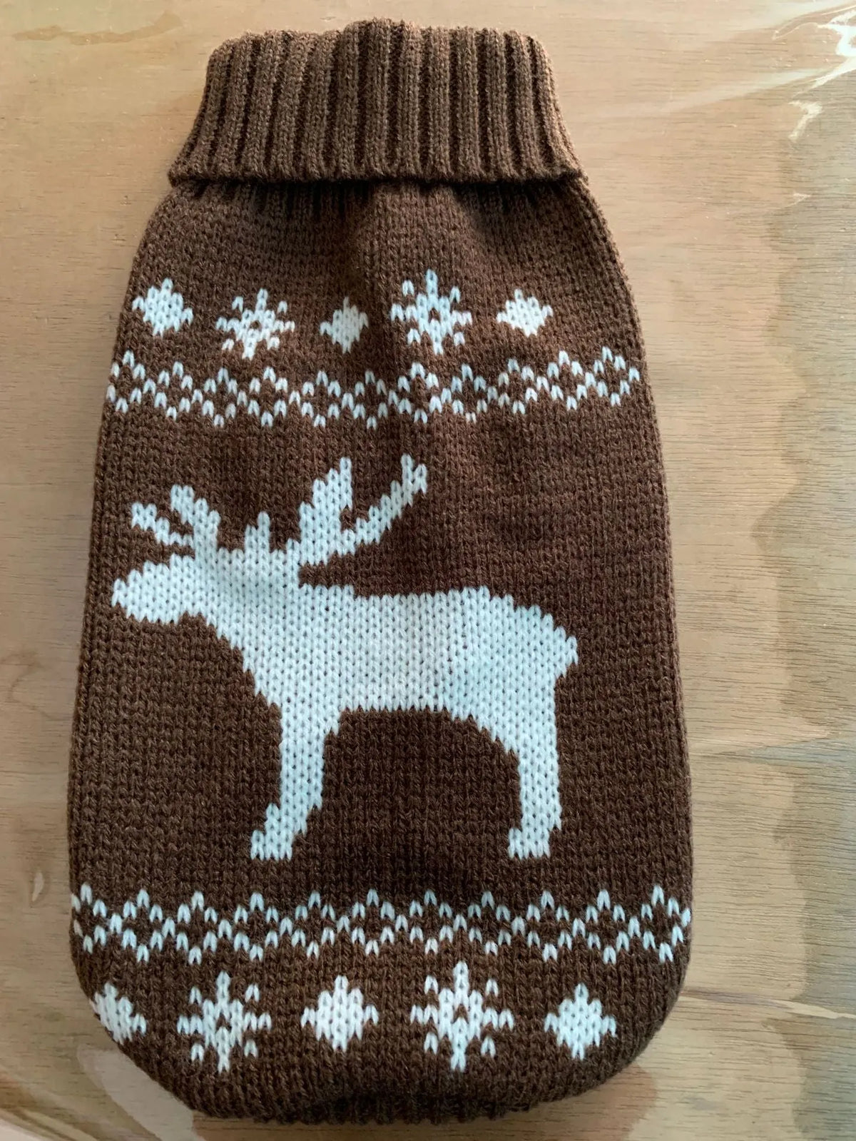 Warm acrylic dog sweater in coffee deer pattern, autumn winter pet clothes, sizes No 6 to No 16