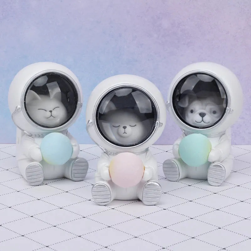 Animal-themed resin night light projecting starry sky lighting effect on surface