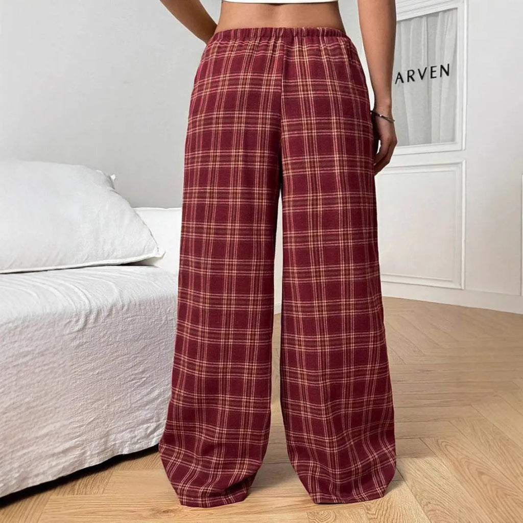 Women's casual trousers with drawstring waist and plaid pockets in blue or red colour options