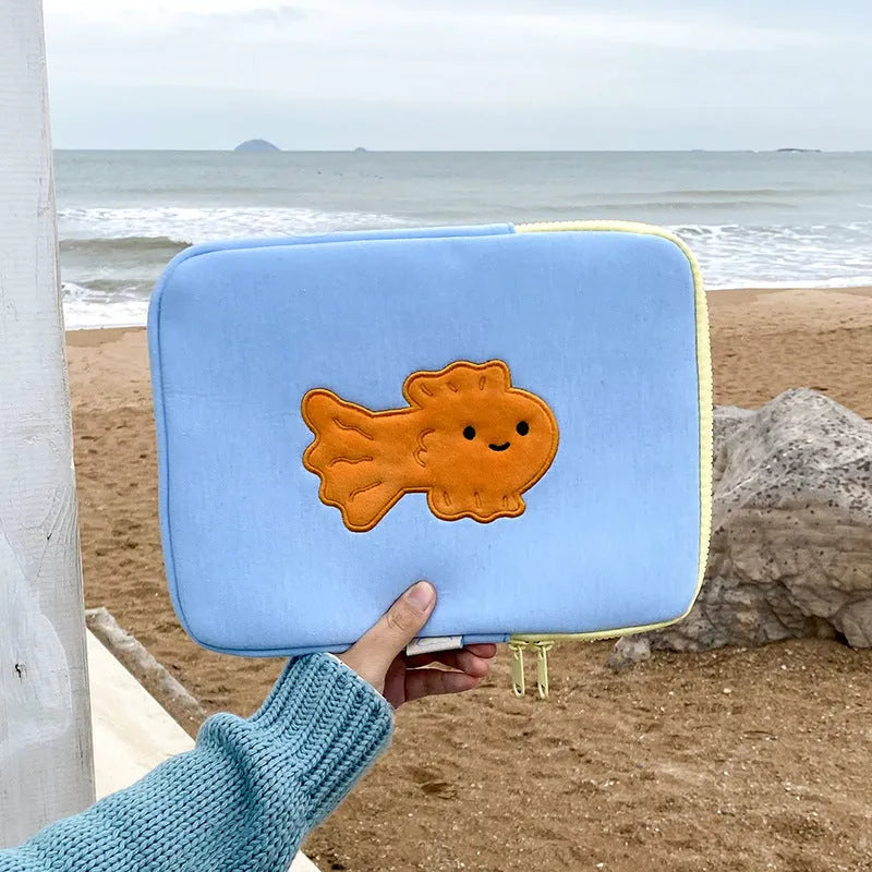 Cotton tablet sleeve bag with goldfish colour design zipper closure anti-seismic padding 11 inch