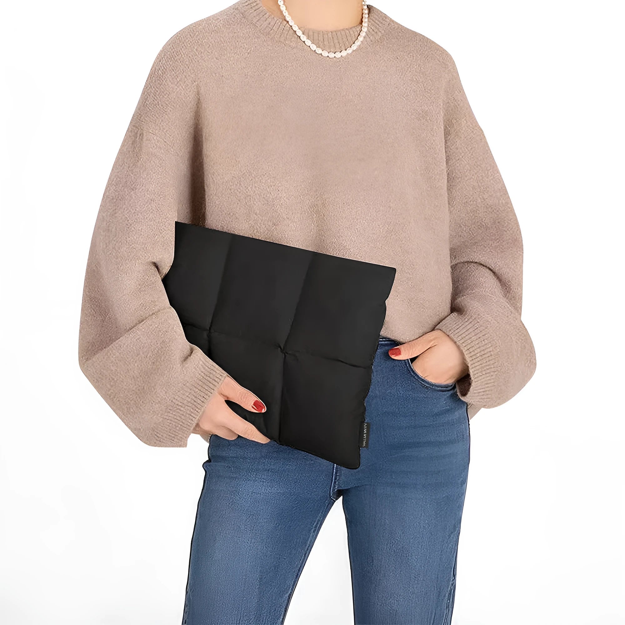 Polyester laptop sleeve in black colour with retro stitching detail for 13 to 15.6 inch devices