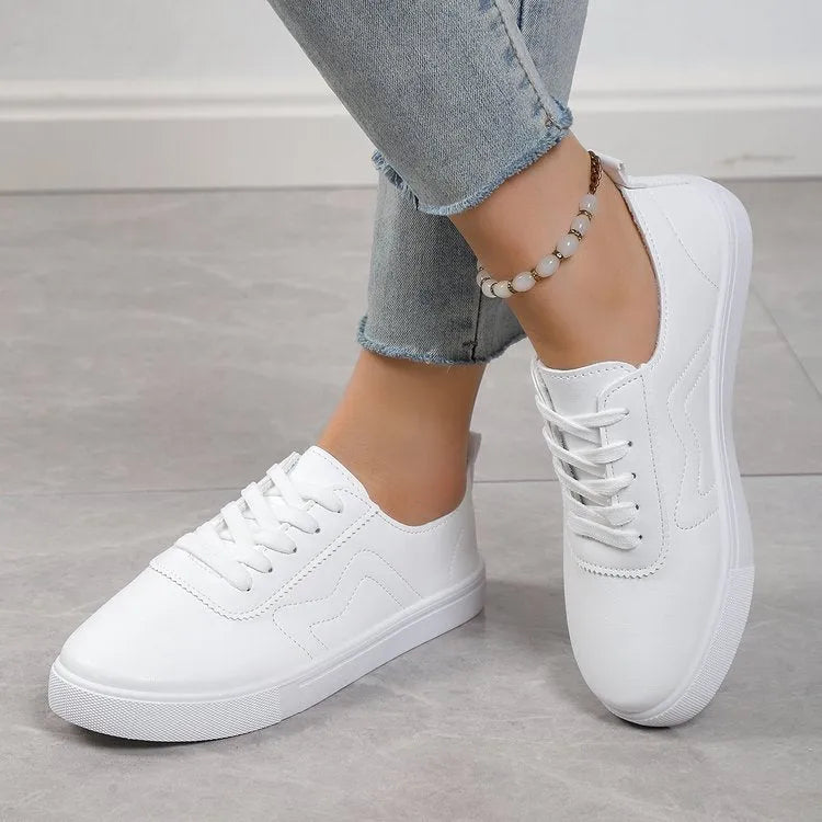 Round toe white lace up casual platform shoes with artificial PU upper and rubber sole