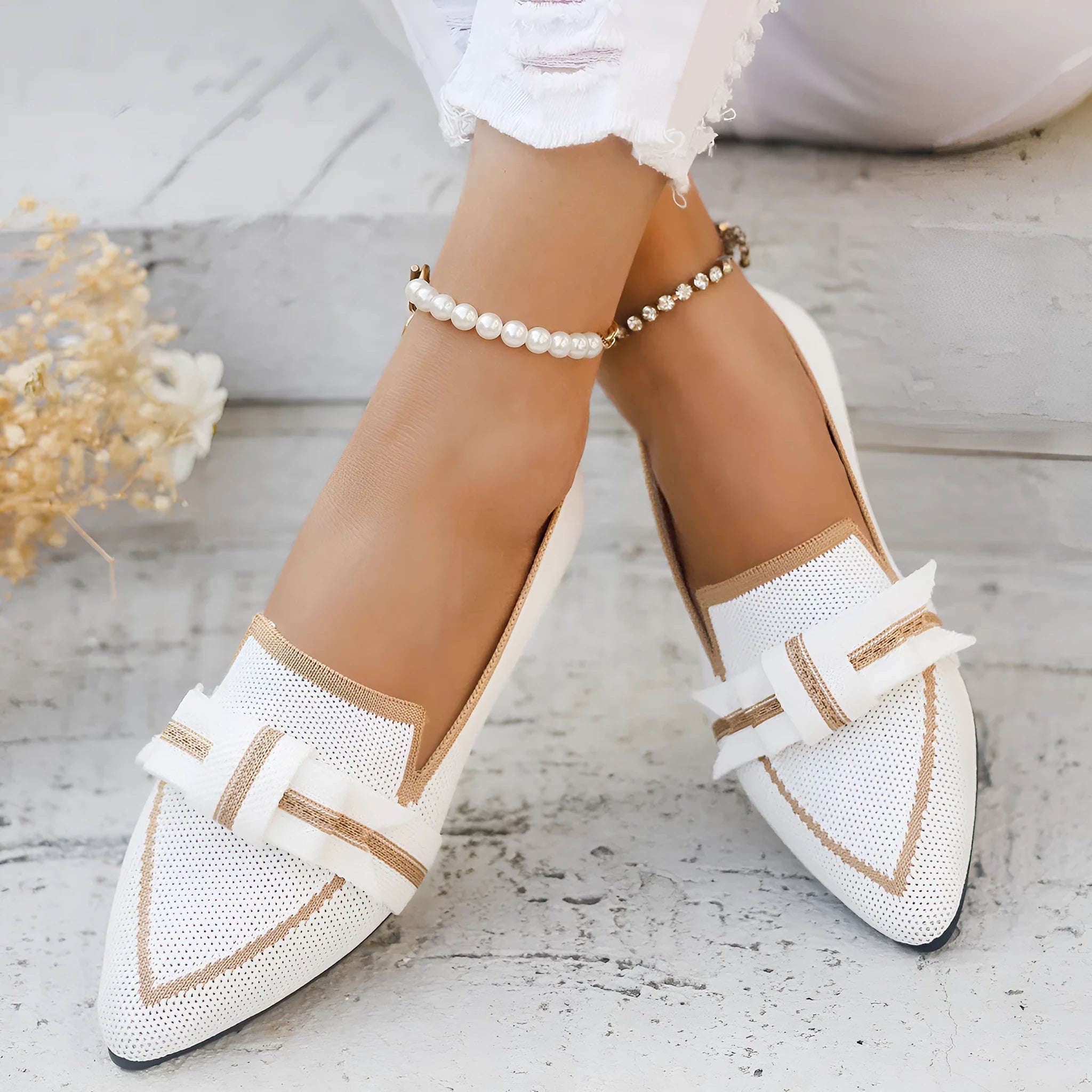 Women's fabric flat shoes with bowknot detail in brown low heel casual style