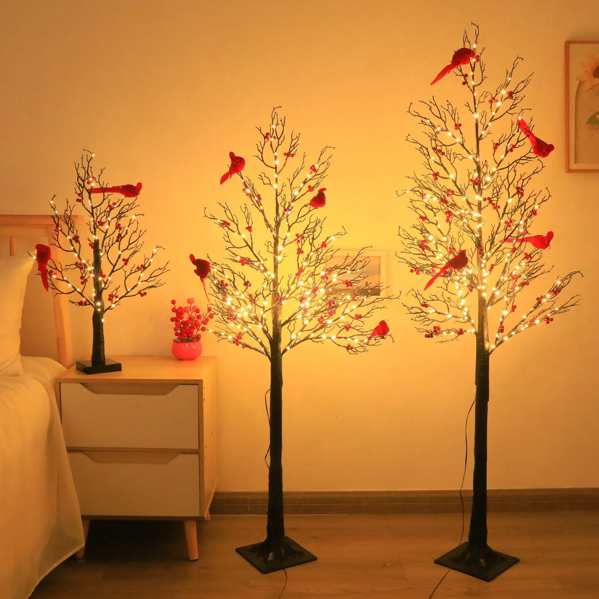53cm red bird winding tree lamp with 60 lights on a plastic shell against a dark background