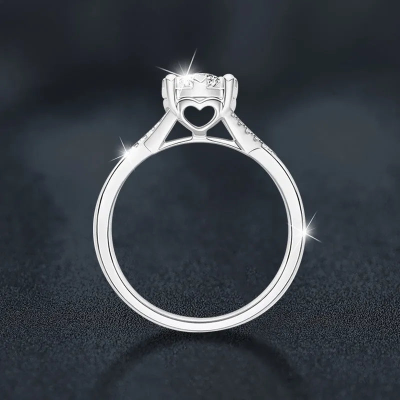 Women's silver moissanite ring with four-claw interwoven snowflake ornament in white gold colour size No 7