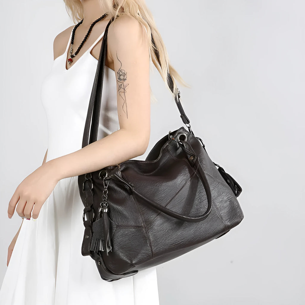 Retro large capacity soft PU stitching handbag in black with horizontal square shape and sandwich pocket