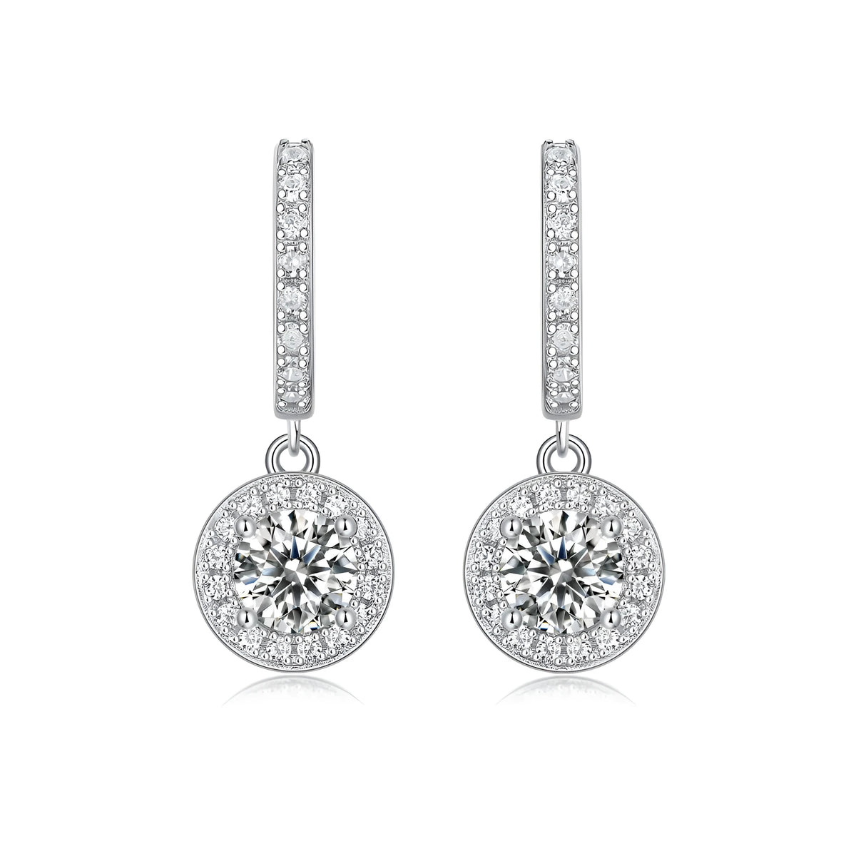 Two moissanite stud earrings, 0.5 carat, S925 silver plated with platinum, 3.2 grams, gift box and GRA certificate.