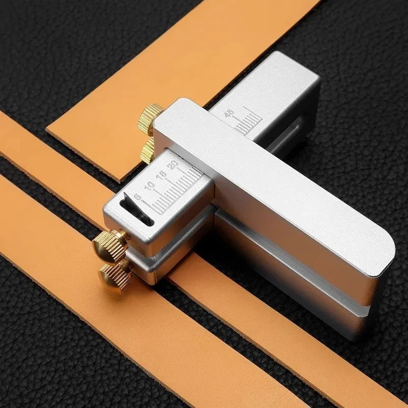 Aluminum handle belt cutter tool with box of 10 replacement blades for DIY leather and fabric cutting