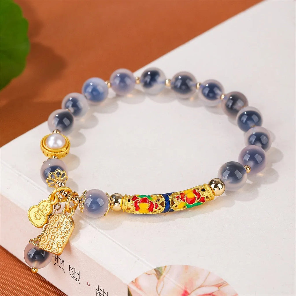 Handmade sugar heart agate bracelet with retro ethnic styling for women