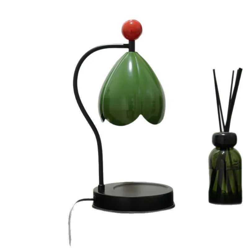 Linglan modern style melting wax fragrance lamp in cream white or dark green with metal holder