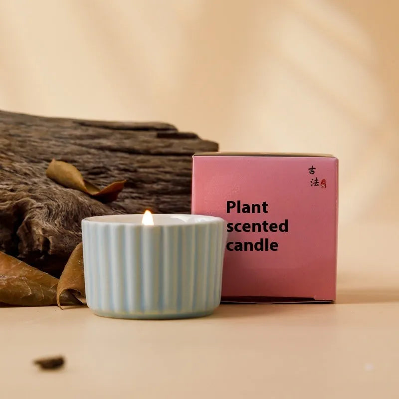 Ceramic cup aromatherapy candle in floral style and colour for indoor bedroom use