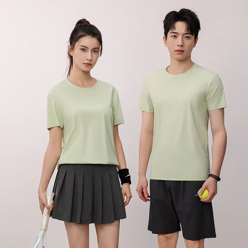 Ice silk quick-drying T-shirt in slim fit with short sleeves in solid colour options