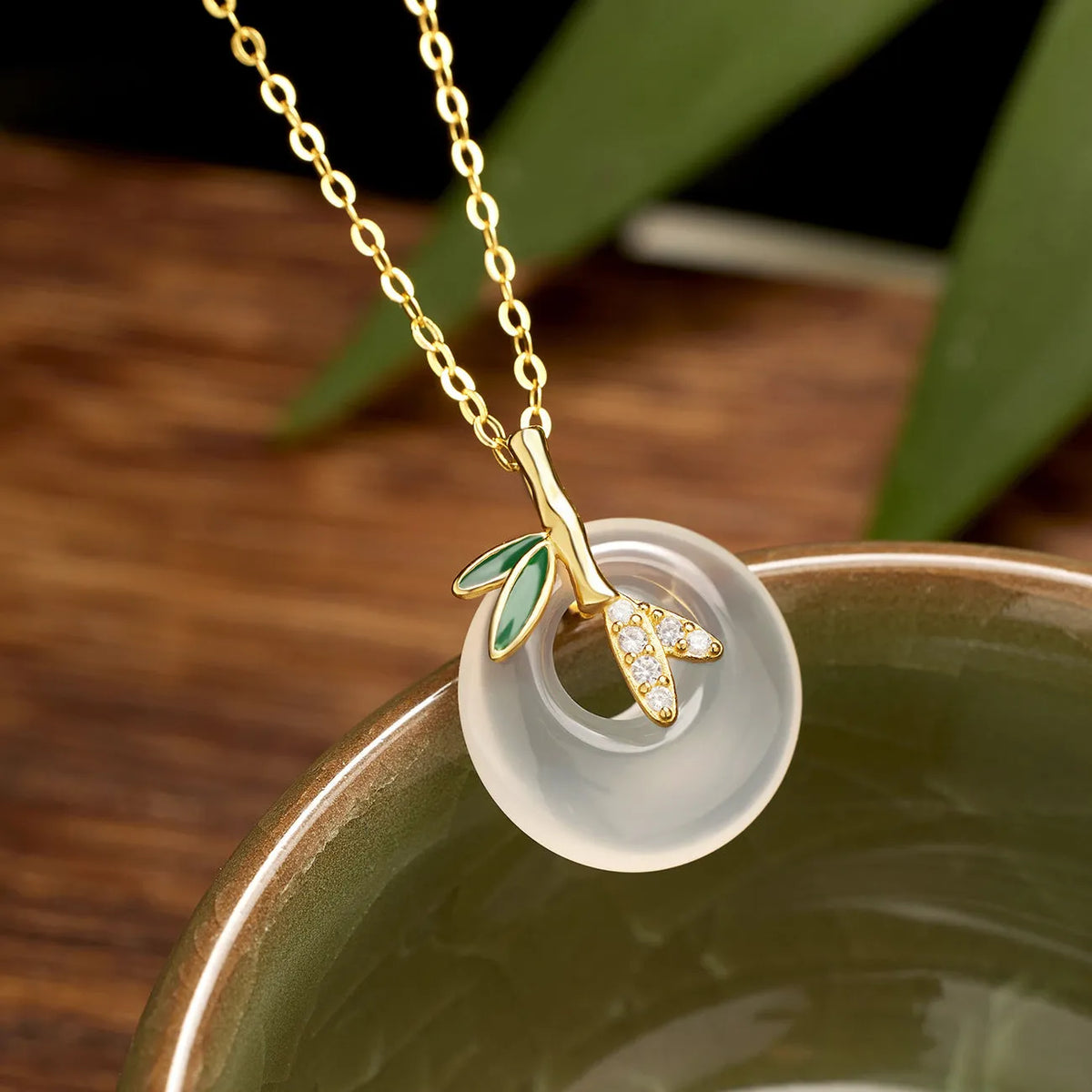 Natural chalcedony peace buckle pendant necklace in 925 silver with leaf shape and bamboo joint design, white gold finish