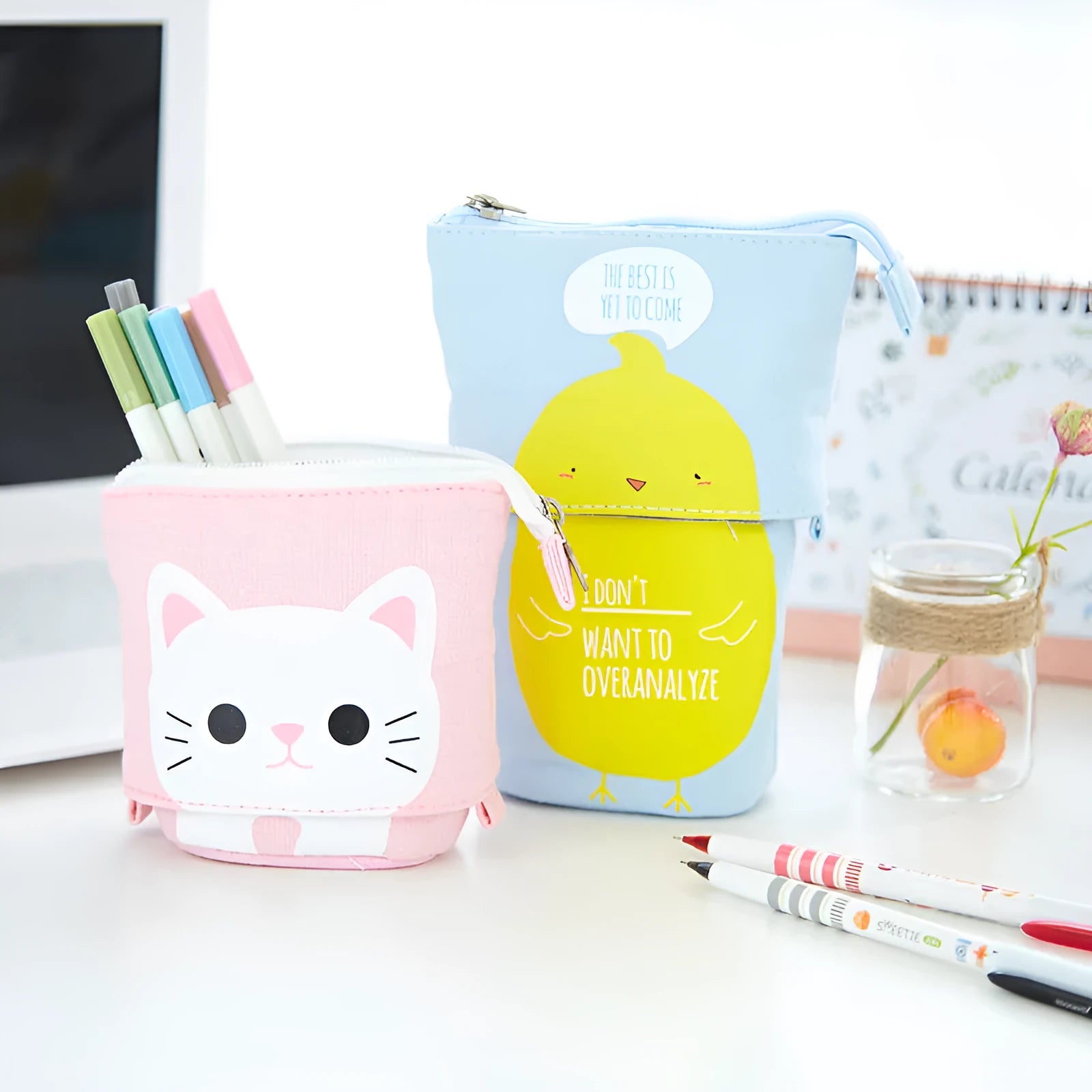 Canvas pencil bag with round Korean-style design in cartoon pattern colours