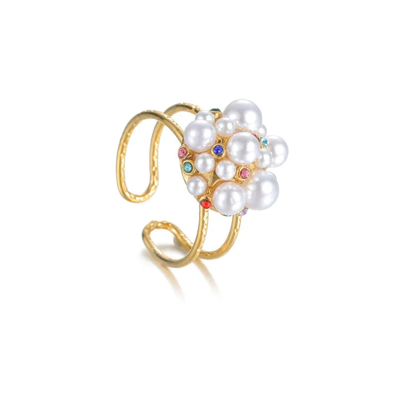 Adjustable women's ring with pearl and zircon design in heart or round styles