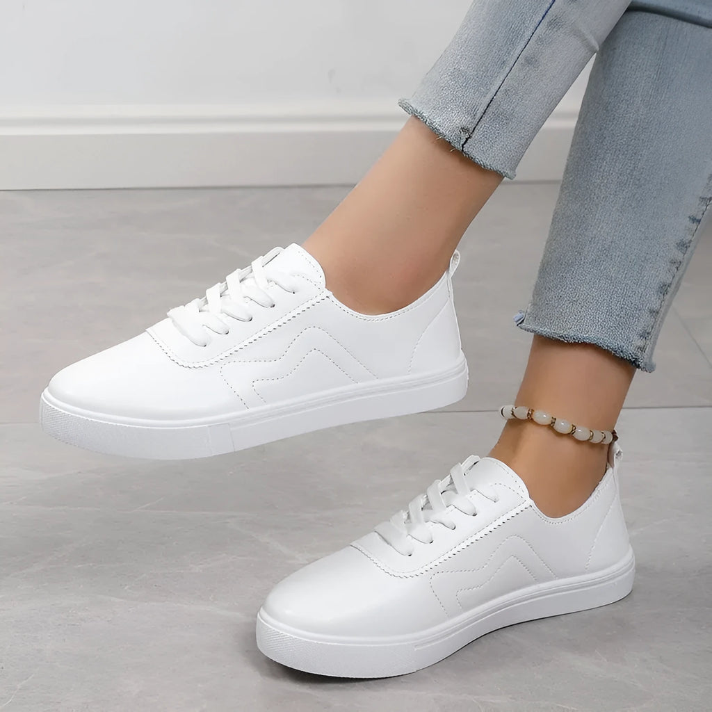 Round toe white lace up casual platform shoes with artificial PU upper and rubber sole