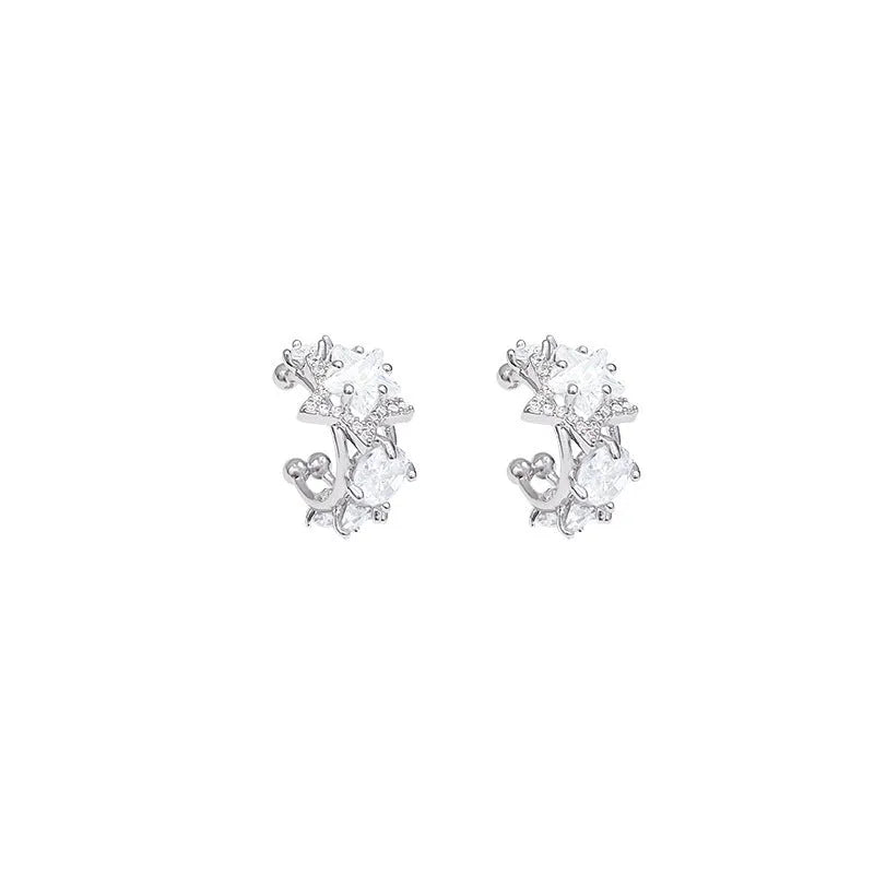 Women's silver electroplated copper star earrings with geometric five-pointed star design