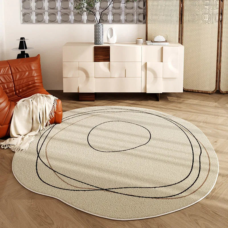 Square polyester carpet with printed stripes, shown in a living room or bedroom, available in six sizes from 60x60cm to 180x180cm.