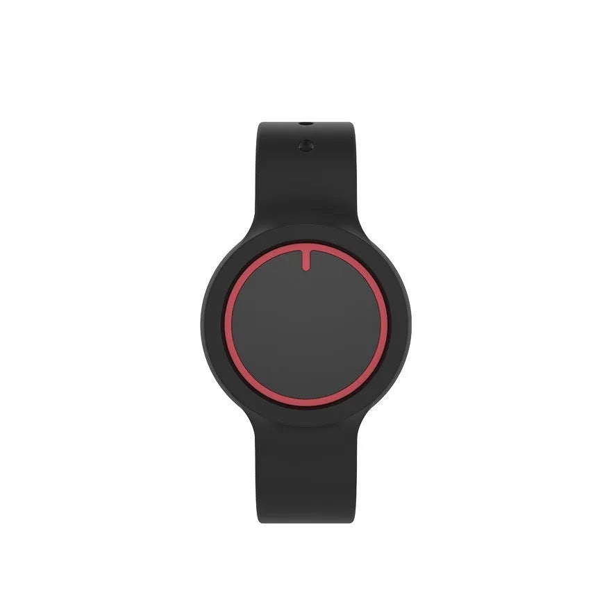 B10 Bluetooth positioning bracelet with indoor tracking and emergency call function on a wrist
