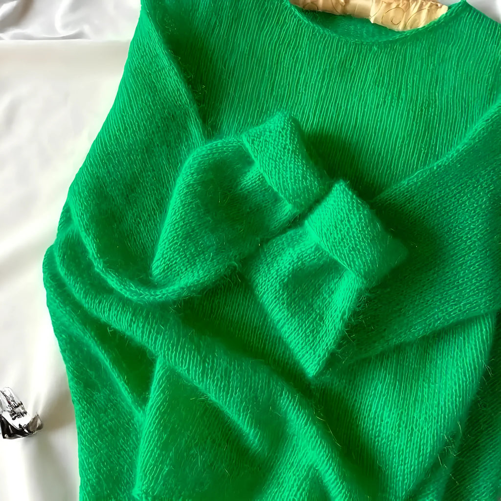 Women's green crew neck loose pullover sweater with long sleeves, polyester knitwear, sizes S M L