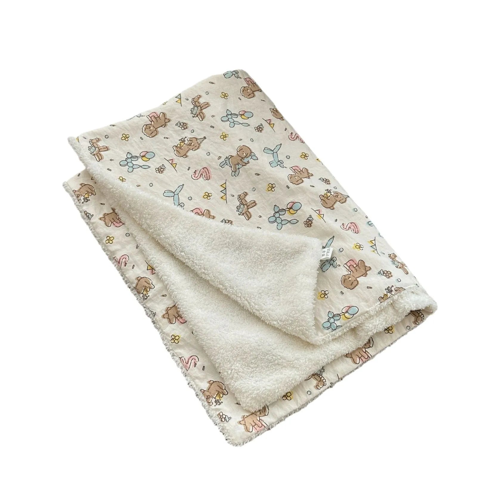 Cloth cat bed with removable pillow and two quilt sizes for flexible pet sleeping arrangements