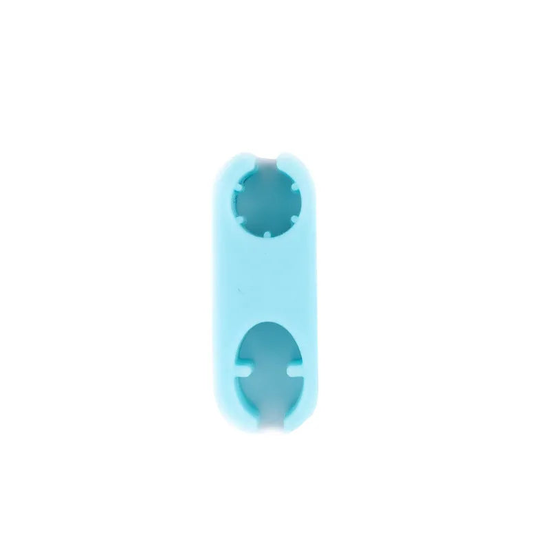 Silicone pet selfie camera lens clip in blue or pink, a sounding toy for cat and dog photos