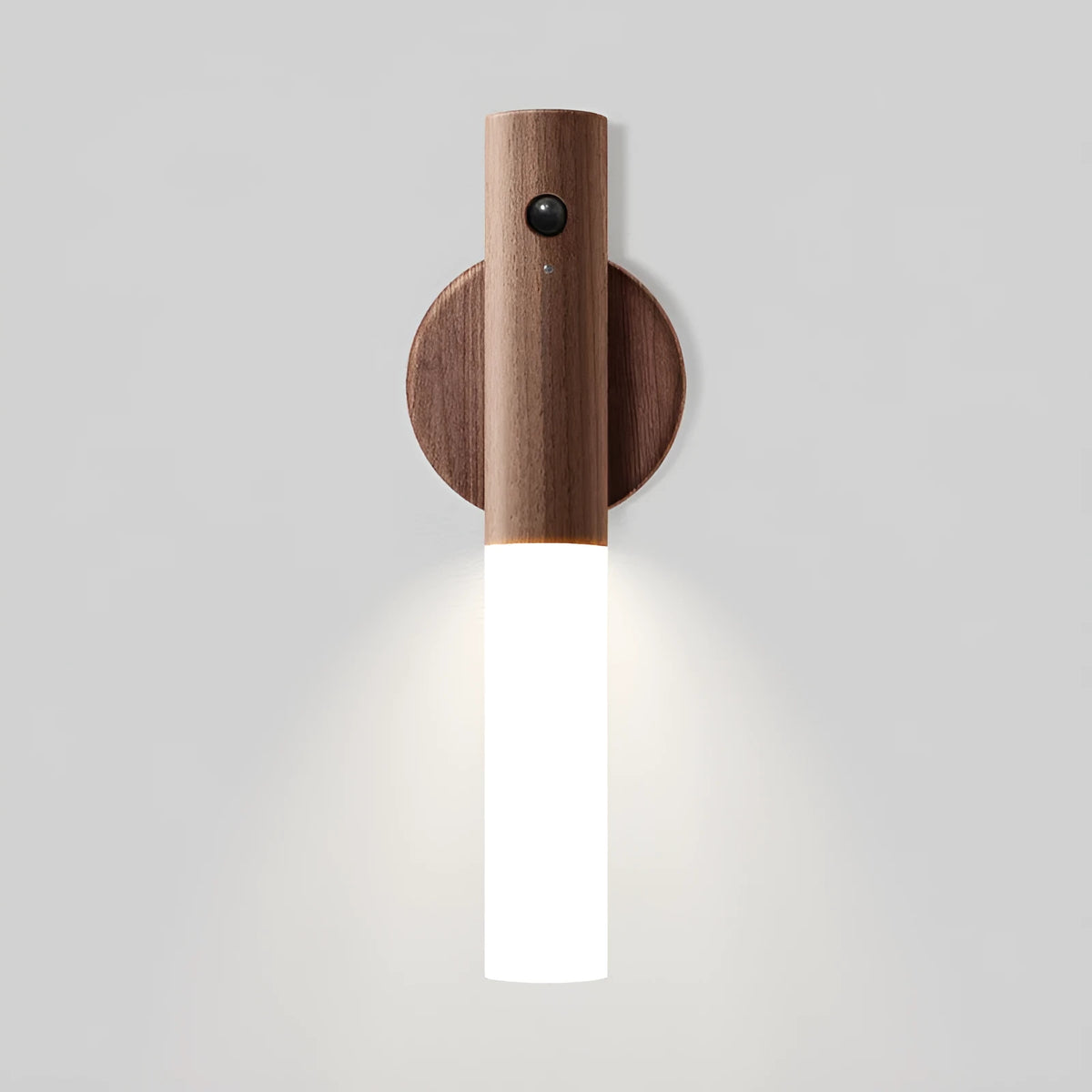 Induction night light with LED, plexiglass shade, motion sensor, 80x43x210mm, brown or white