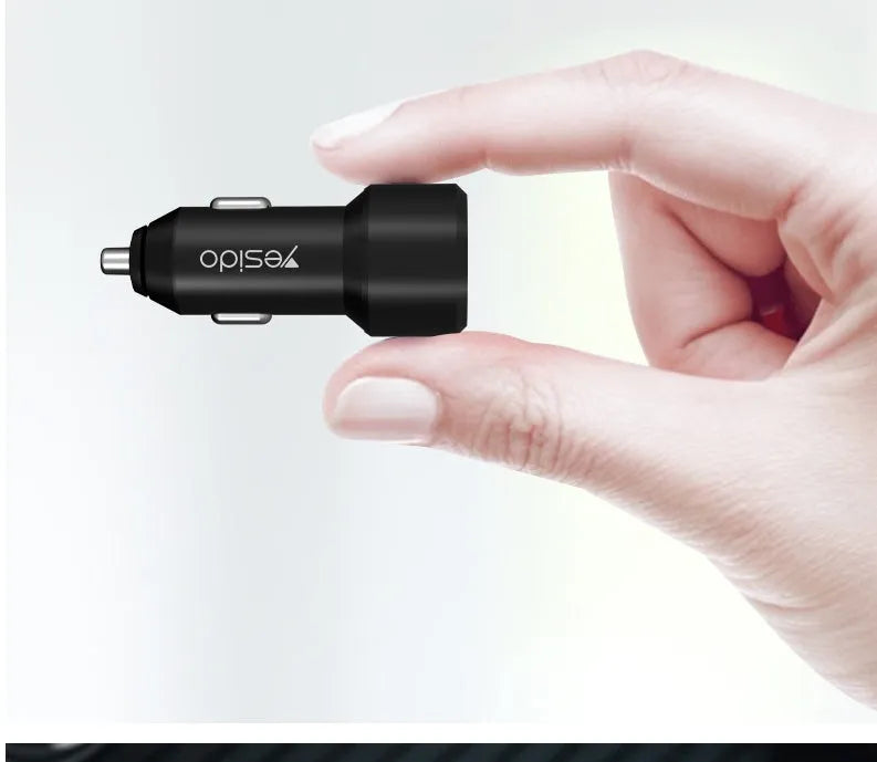 Black dual USB car charger with QC3.0 fast charge output and aluminium alloy body
