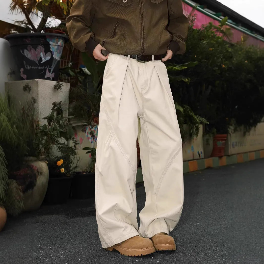 Straight leg cotton trousers with pleated front and micro-elastic waist in striped pattern