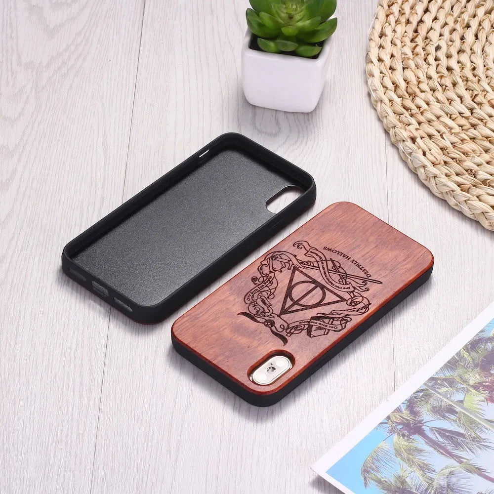 Wooden phone case with laser carving details for iPhone and Samsung smartphones in cherry or rosewood.