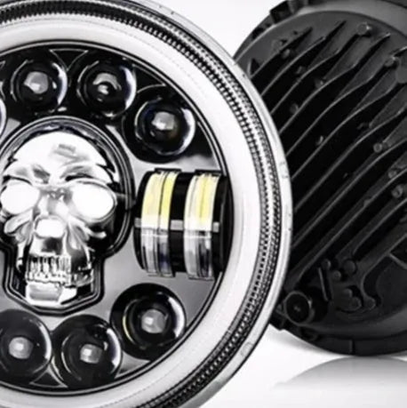 7-inch off-road turn light with skull head design and aviation aluminium housing.