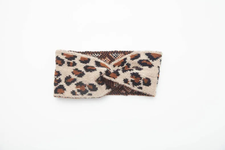 Leopard print bow headband in acrylic, 22x10cm, women's hair band for gifting and street-style looks