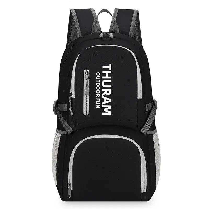 Outdoor backpack in dark blue with air-cushioned shoulder straps and large main compartment
