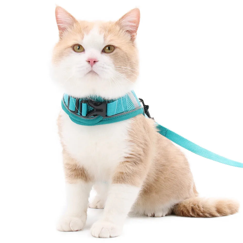 Adjustable reflective dog breast strap harness in solid colour, polyester fibre mesh, with rope handle