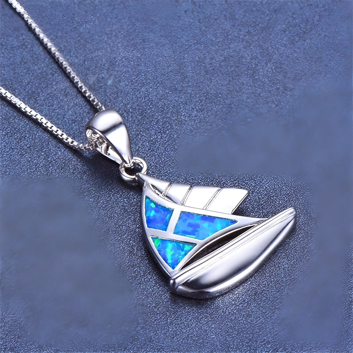 Fashion sailboat pendant necklace for women in green colour on alloy box chain with Opal pendant