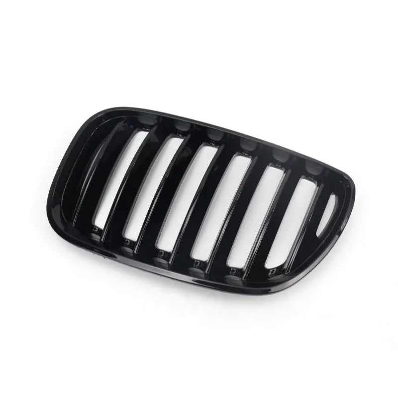 Bright black medium mesh grilles for BMW X5 E53 204 middle positions