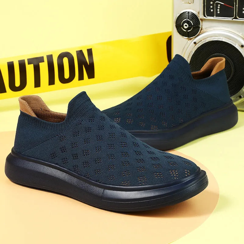Men's mesh casual breathable solid colour sneakers, lace-up walking shoes, side view