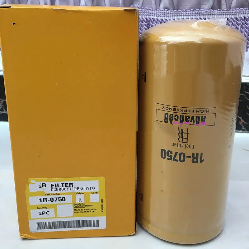 1R-0750 fuel filter element made from filter paper for anti-fuel oil systems.