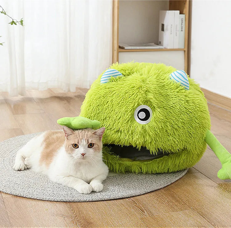Round fluffy pet bed for cats and small dogs with non-slip base in three sizes