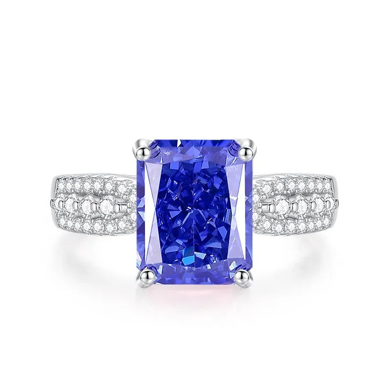 Heart-shaped sterling silver ring with a High Carbon Diamond and tan sang colour zircon stones.