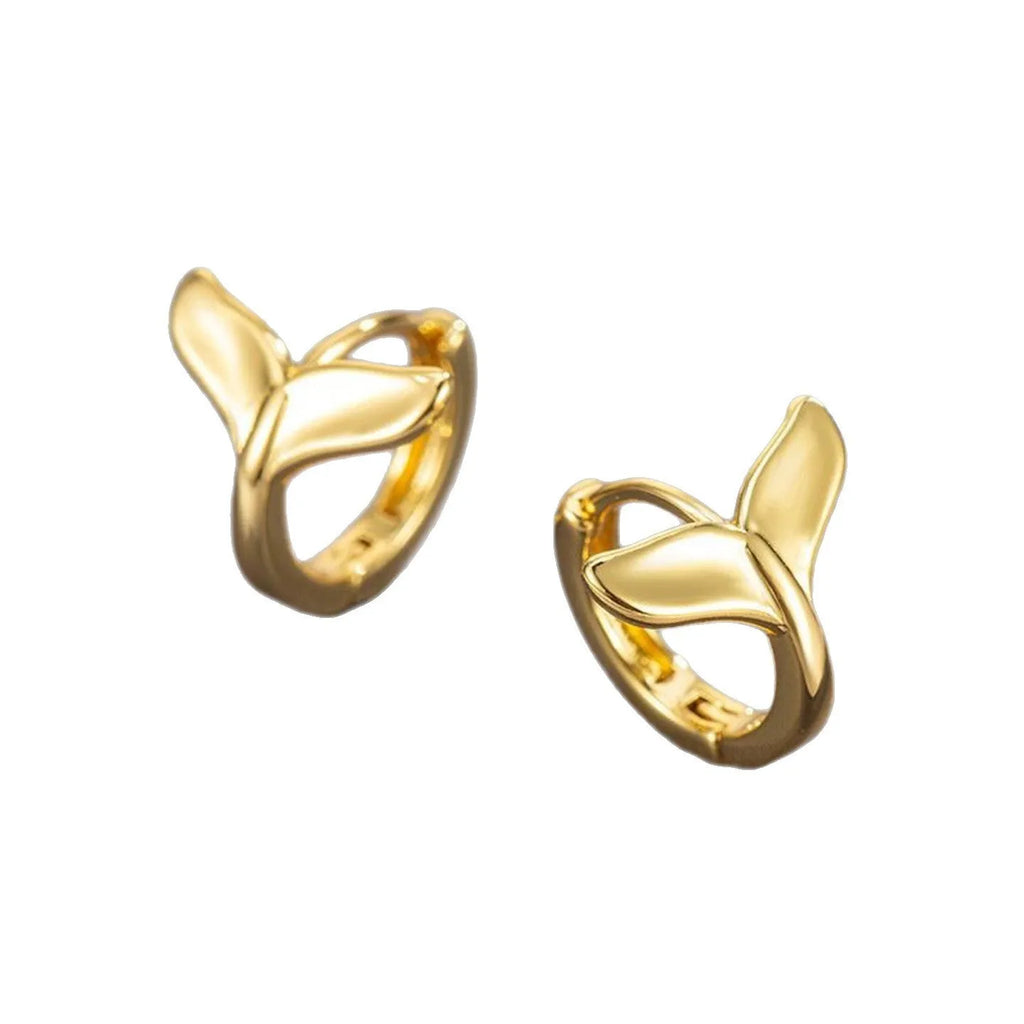 Women's copper fishtail earrings with electroplated white or yellow gold finish