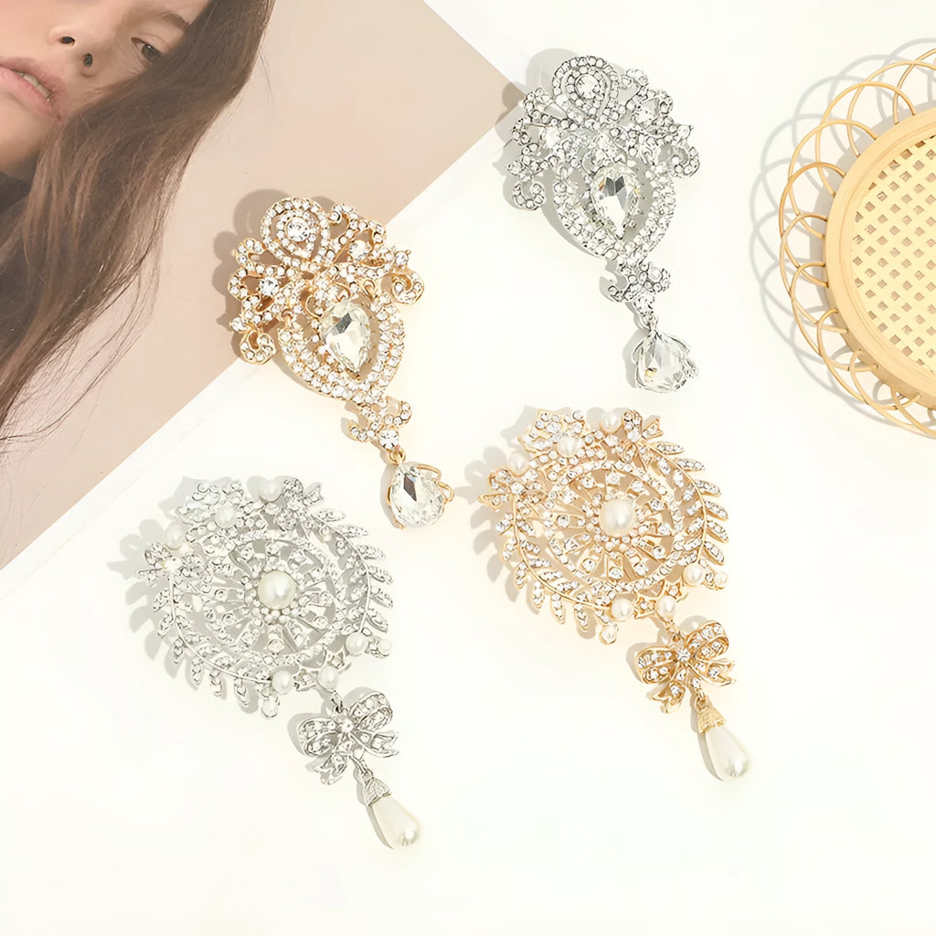 Alloy drop shape brooch with diamond accent in gold colour for women's retro decoration