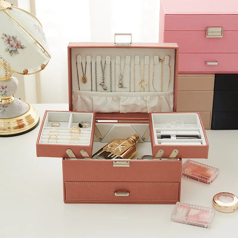 PU leather jewelry storage box in solid colour with hard case construction