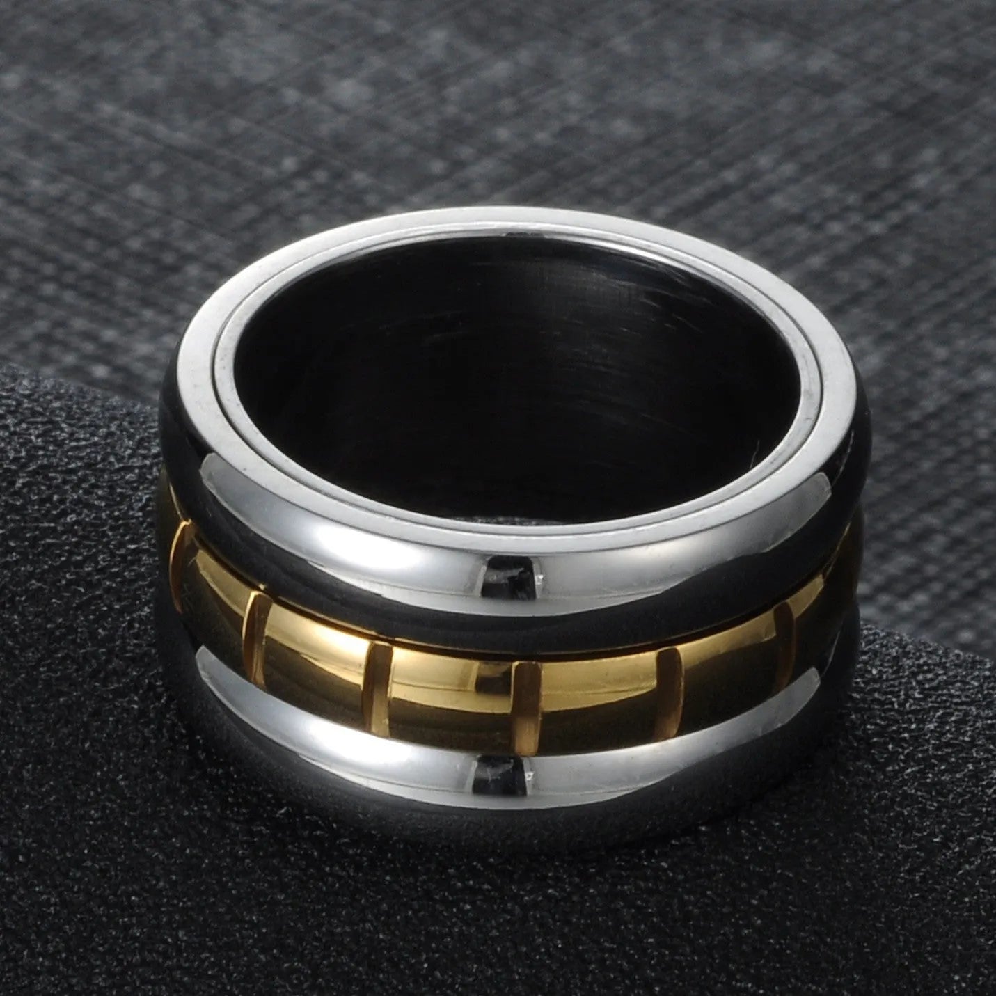 Gold titanium steel ultra-wide knuckle ring with rotatable band in sizes 7-10