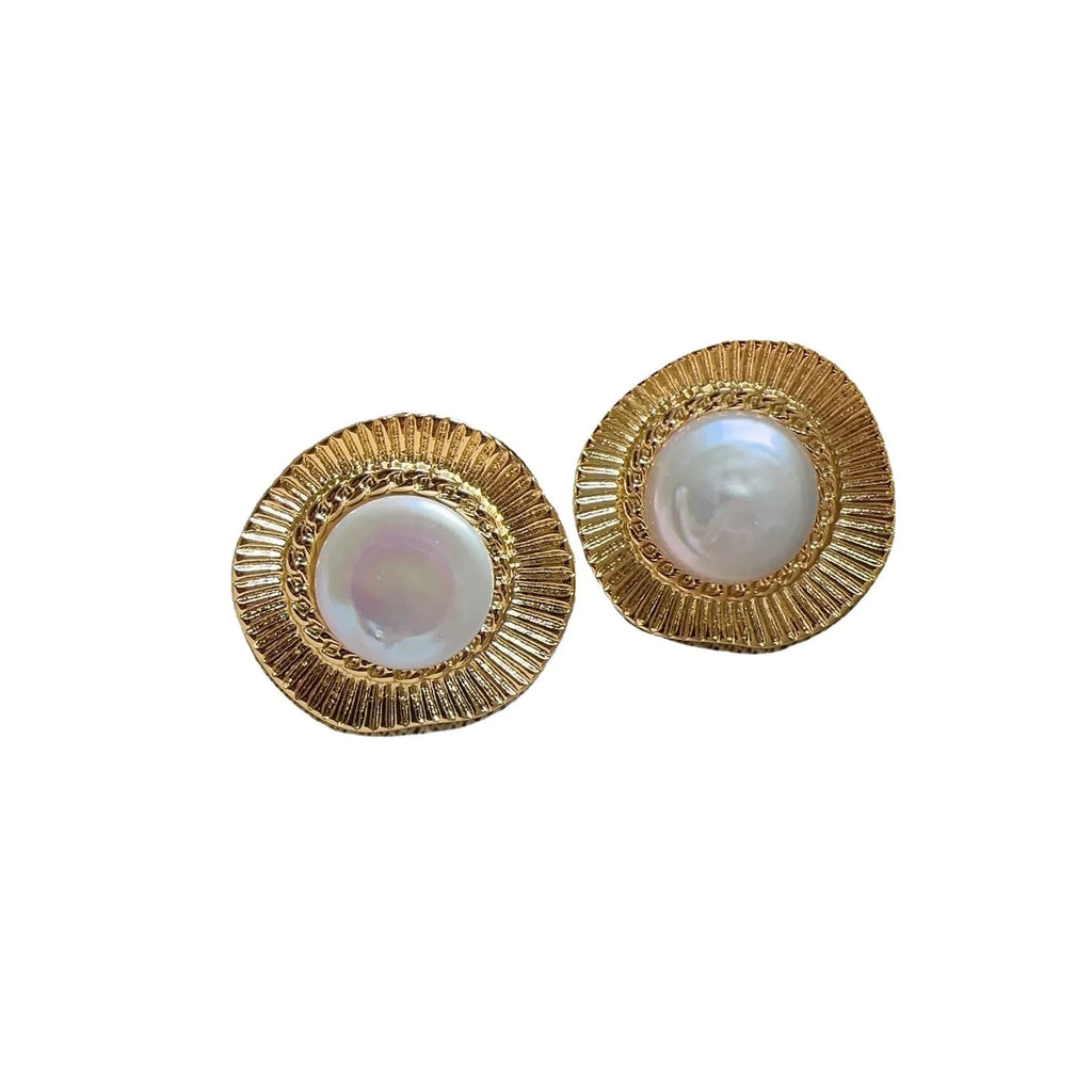 Gold round French retro style electroplated metal earrings for women