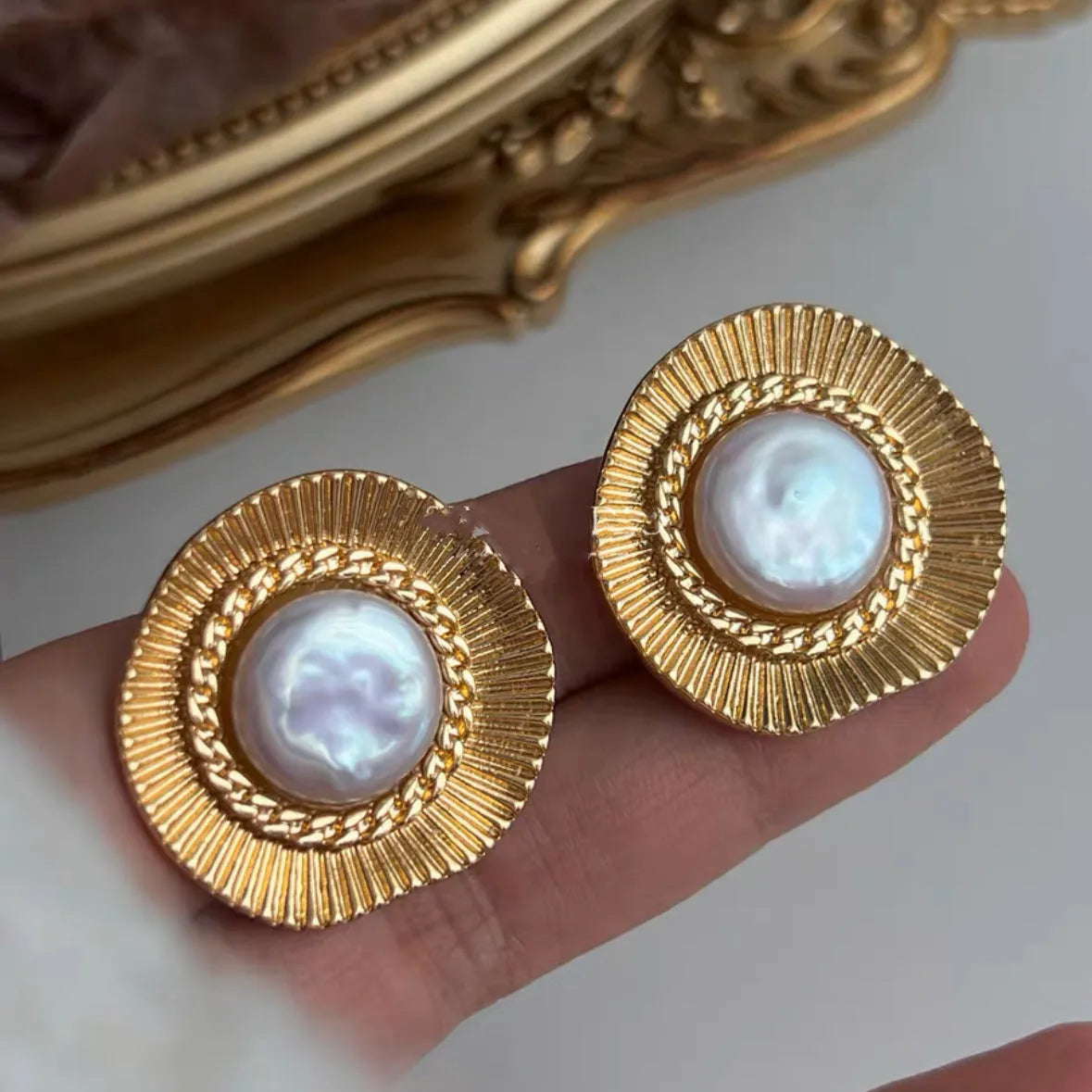 Gold round French retro style electroplated metal earrings for women