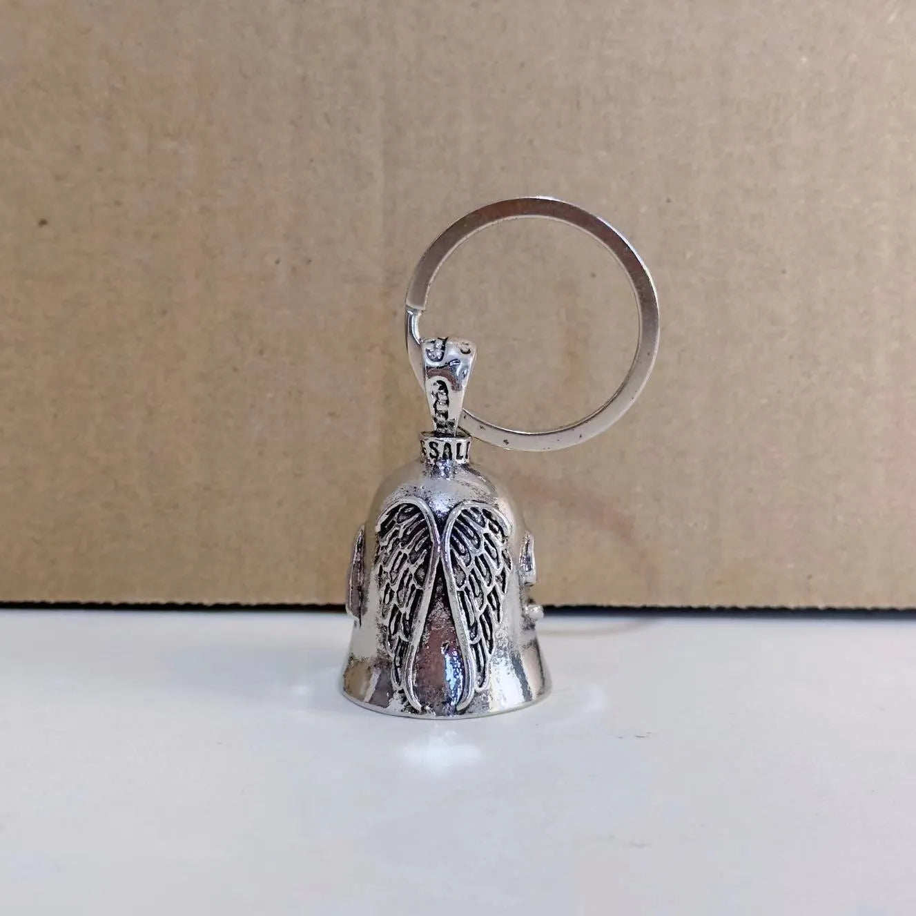 Vintage white angel feather necklace and keychain set made from electroplated alloy