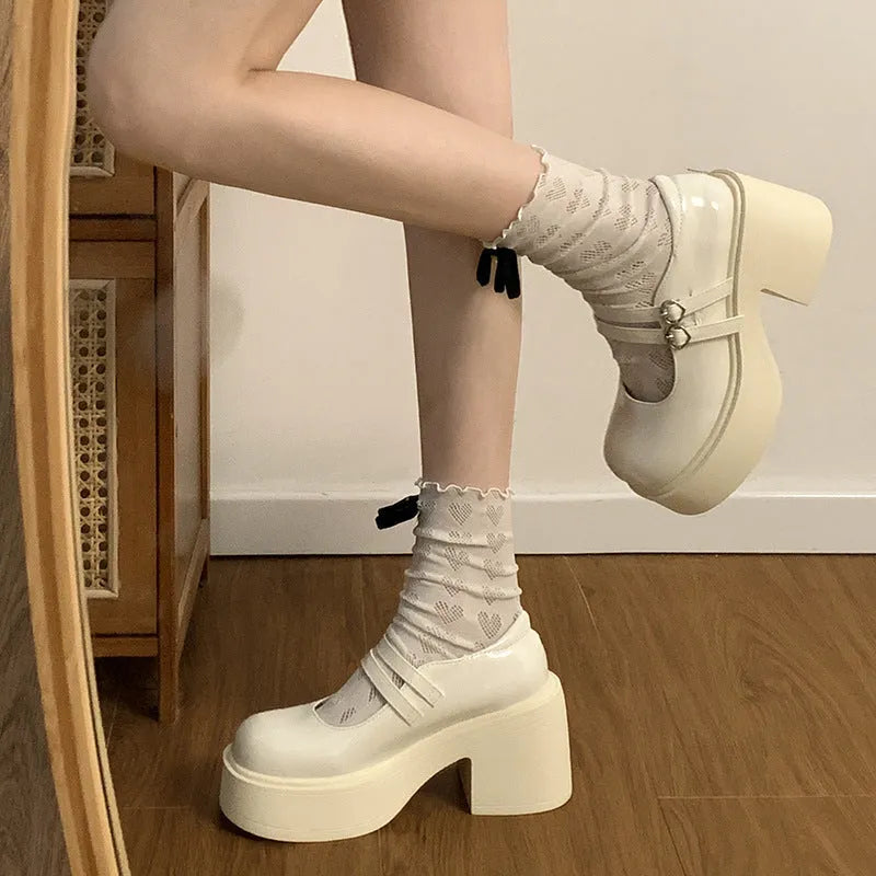 Women's round toe mid heel shoes with buckle fastening, black and milky white, sizes 35-40, rubber sole