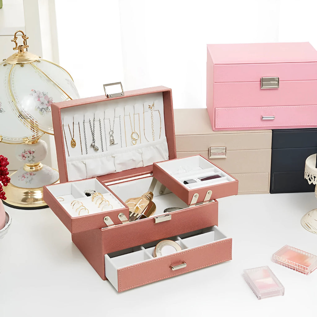 PU leather jewelry storage box in solid colour with hard case construction