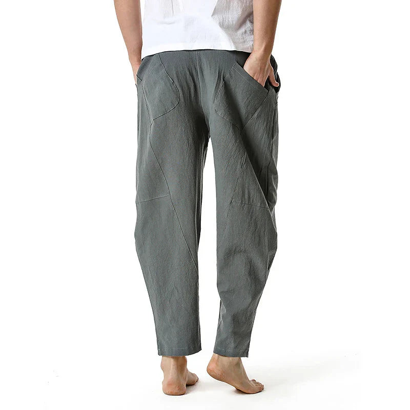 Kiwi-made casual trousers in a linen-cotton blend, featuring a relaxed, straight-leg fit and a variety of classic Kiwi colours.